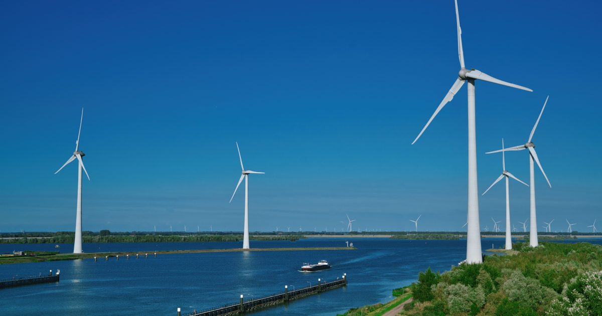 Première production d&rsquo;électricité du parc éolien Dieppe-Le Tréport : état des lieux et enjeux