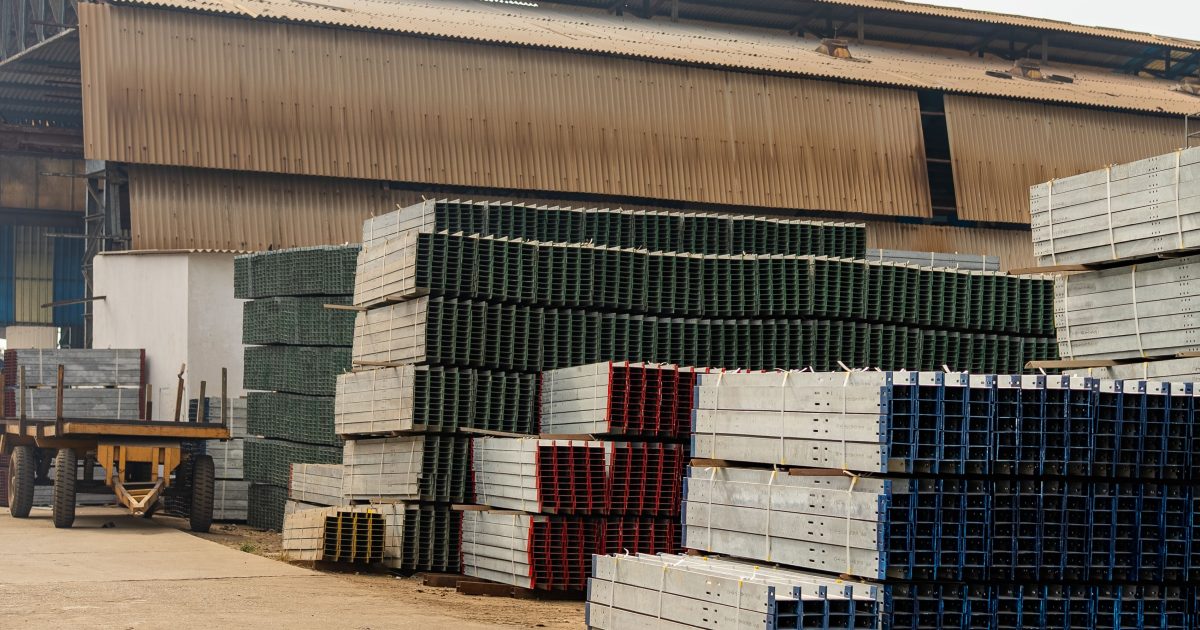 Optimiser l’éclairage et le chauffage des entrepôts logistiques avec les CEE
