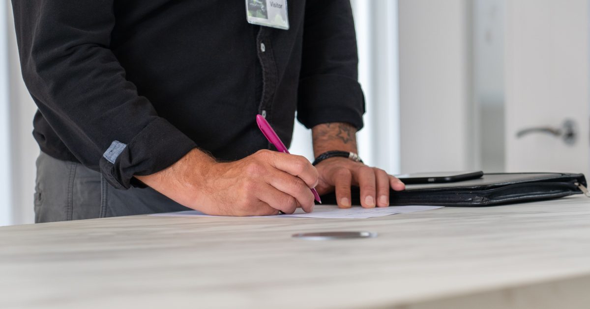 Mode d’emploi précis pour souscrire un contrat d&rsquo;électricité professionnel