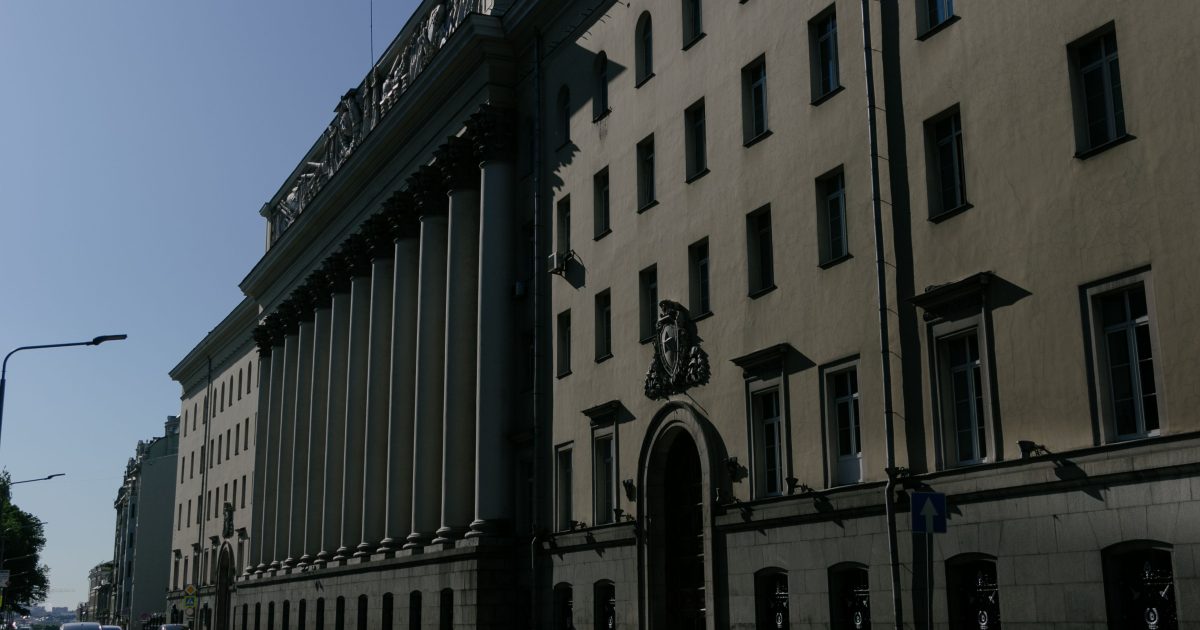 Choix d&rsquo;un fournisseur d&rsquo;électricité pour une collectivité locale : critères, cadre et exemples concrets